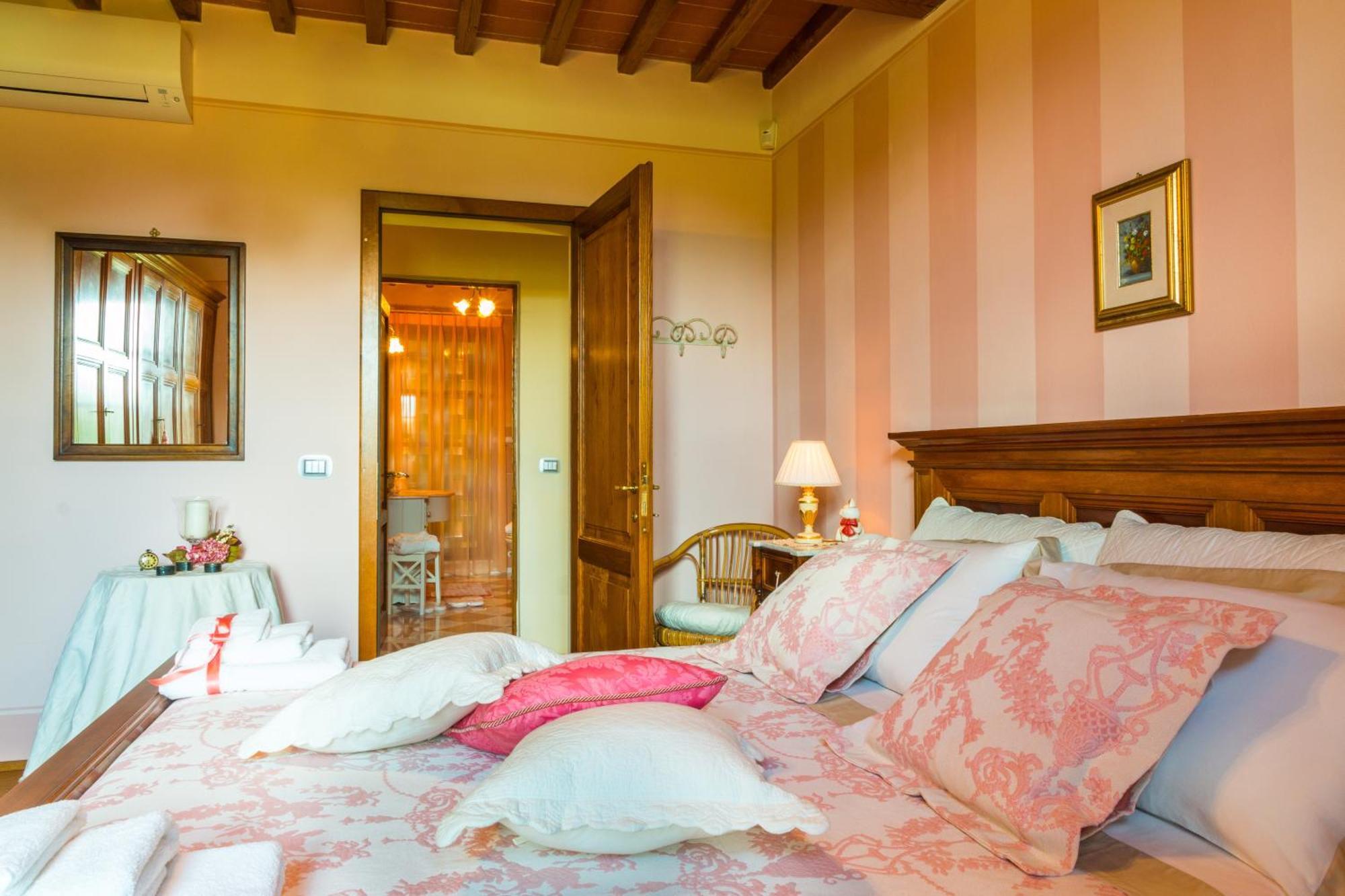 Hostal Borgo Ai Lecci Orentano Exterior foto